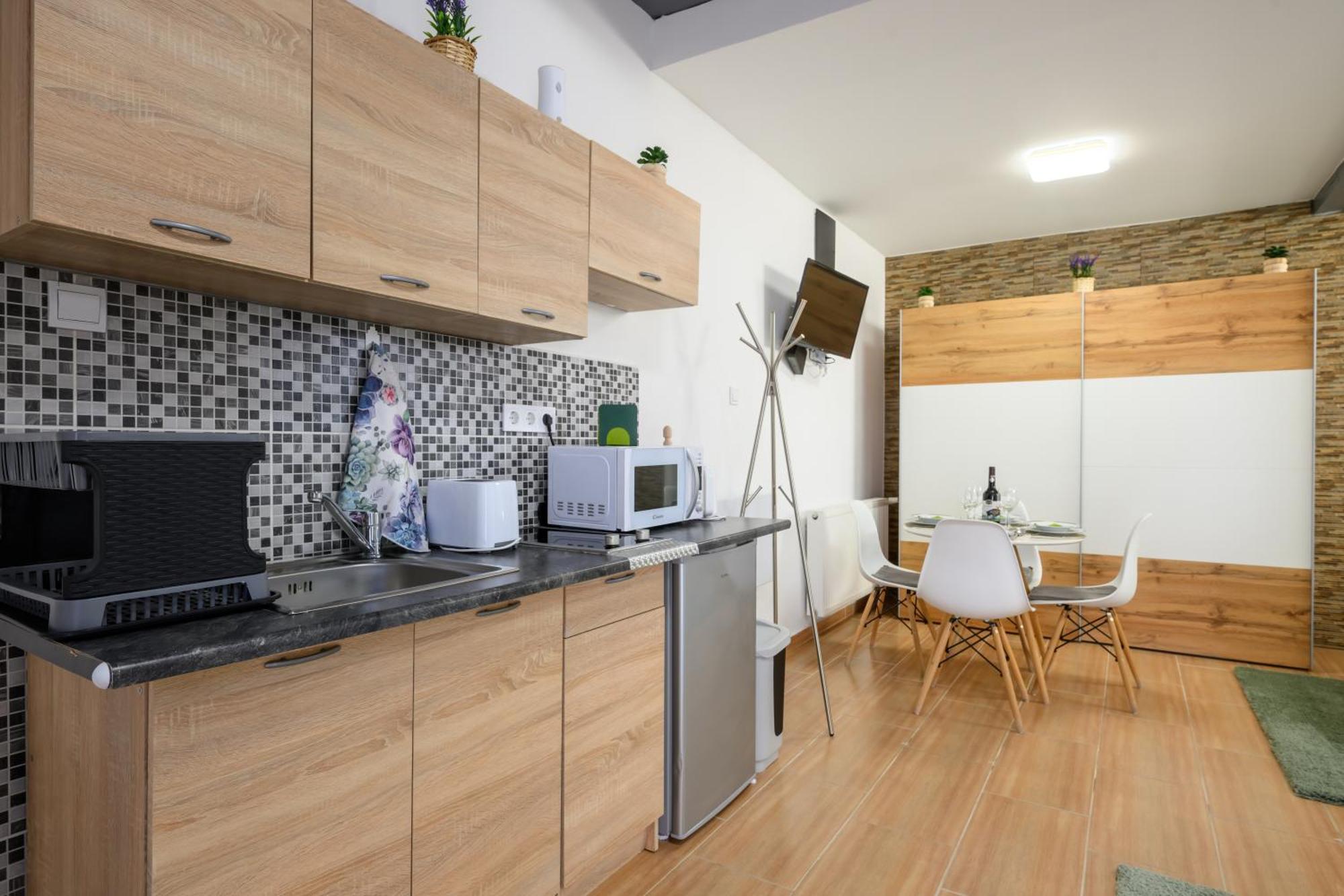 Koevirozsa Pihenohaz Hotel Demjen Bagian luar foto